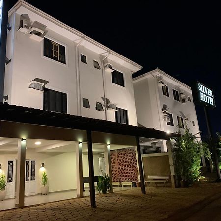 Hotel Silver ริโอดาสเปดราส ภายนอก รูปภาพ